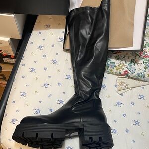 Black Knee-High Leather Boots